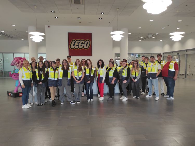 Szakmai kirándulás a nyíregyházi LEGO gyárba