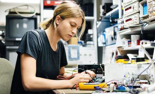 „Női mérnök leszek!” program